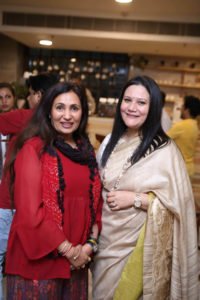 Aarti Zaveri, Nidhi Jain